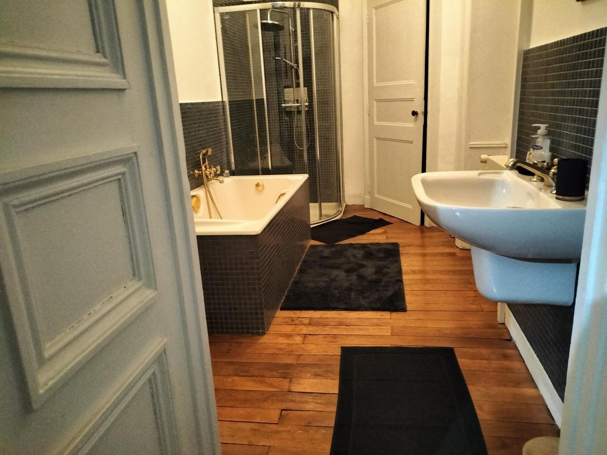 Chateau Le Puybelliard Bed and Breakfast Chantonnay Exteriör bild